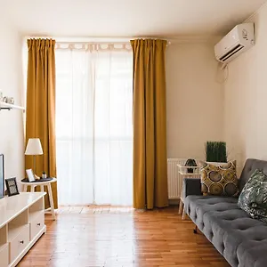 Ultracentral With View - Old Town Daire Bükreş